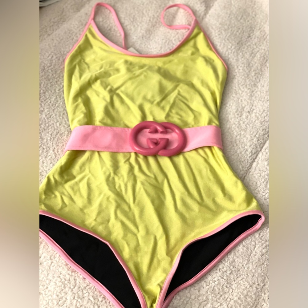 Gucci one piece with belt NEW
